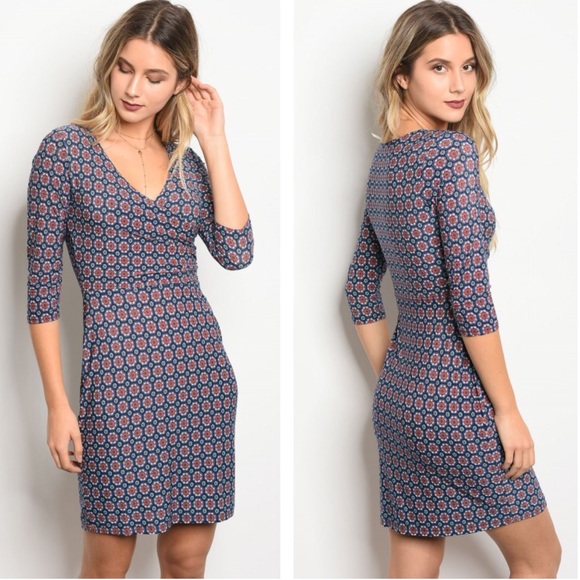 Dresses & Skirts - SALES ❗️Navy Coral Mint V Neck Short Dress